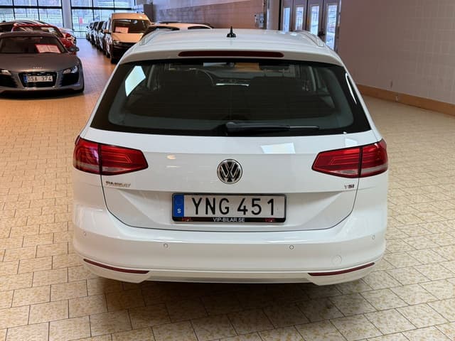 Volkswagen Passat i Örebro