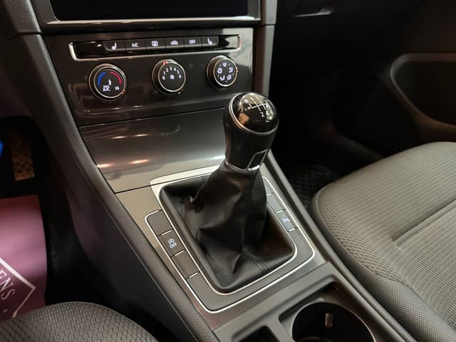 Volkswagen Golf i Örebro