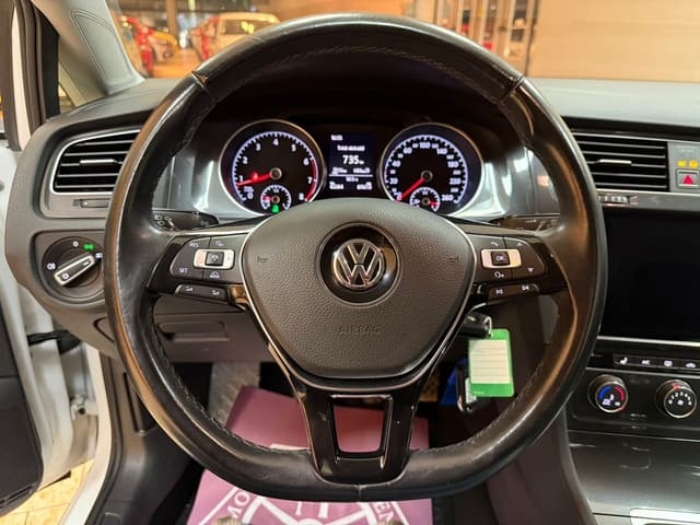 Volkswagen Golf i Örebro