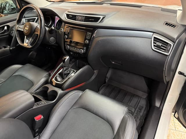 Nissan Qashqai i Örebro