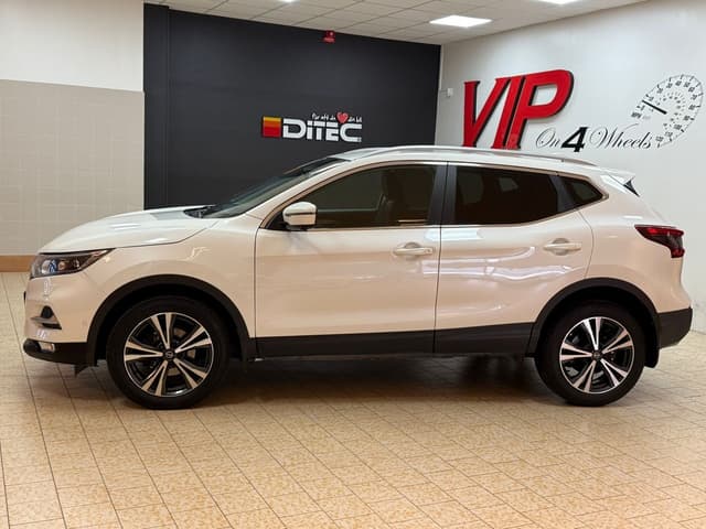 Nissan Qashqai i Örebro